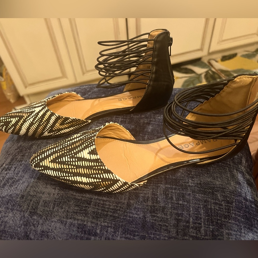 Rampage tribal pointy toe flat with ankle straps size 8.5 womens